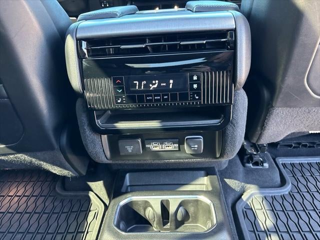 2024 Jeep Wagoneer Series II Carbide 4x4