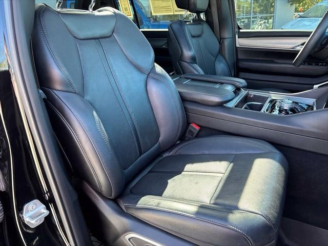 2024 Jeep Wagoneer Series II Carbide 4x4