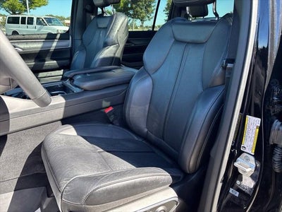 2024 Jeep Wagoneer Series II Carbide 4x4