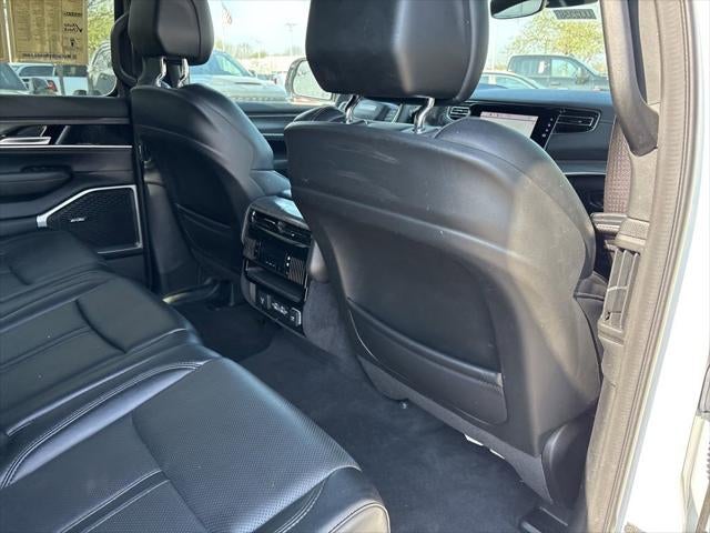 2023 Jeep Wagoneer Series III 4x4