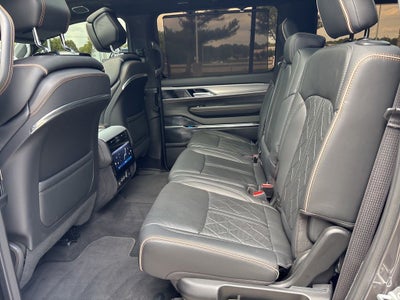 2023 Jeep Grand Wagoneer Series III