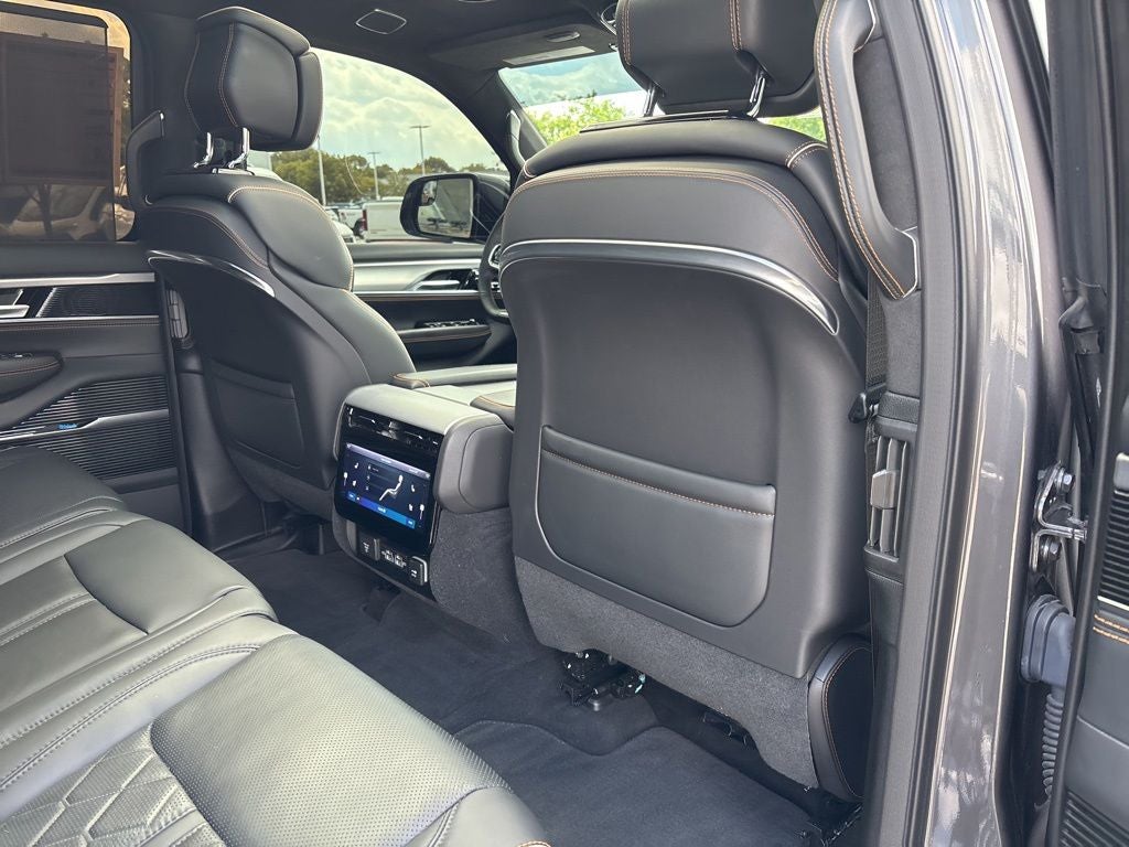 2023 Jeep Grand Wagoneer Series III