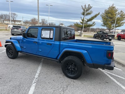2021 Jeep Gladiator Willys
