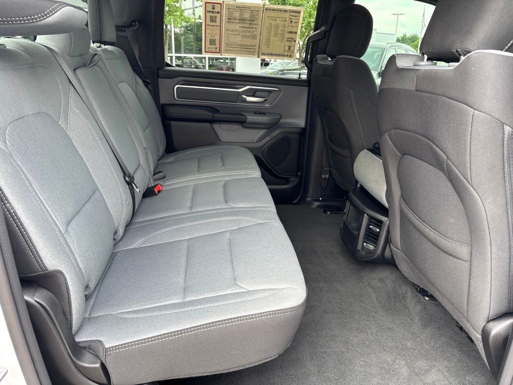 2023 RAM 1500 Big Horn Crew Cab 4x4 5'7' Box