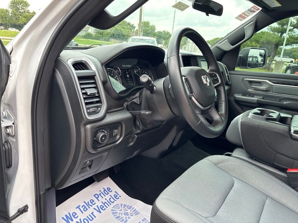 2023 RAM 1500 Big Horn Crew Cab 4x4 5'7' Box