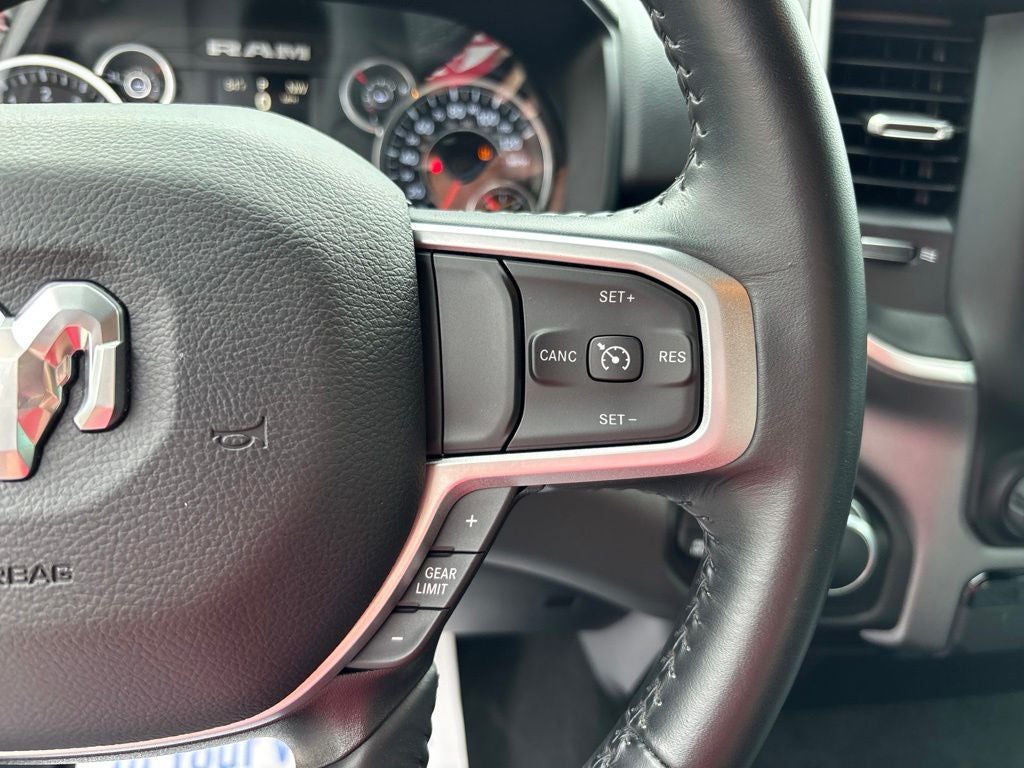 2023 RAM 1500 Big Horn Crew Cab 4x4 5'7' Box