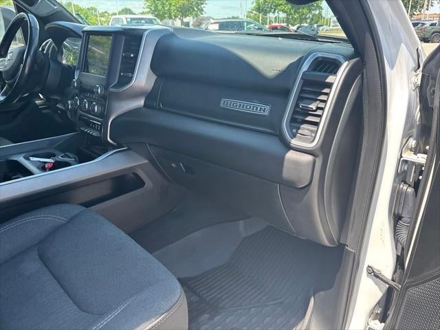 2020 RAM 1500 Big Horn Crew Cab 4x4 5'7' Box