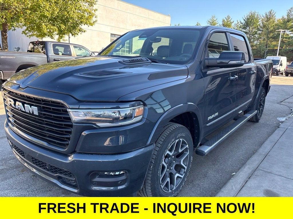 2026 RAM 1500 Laramie Crew Cab 4x4 5'7' Box