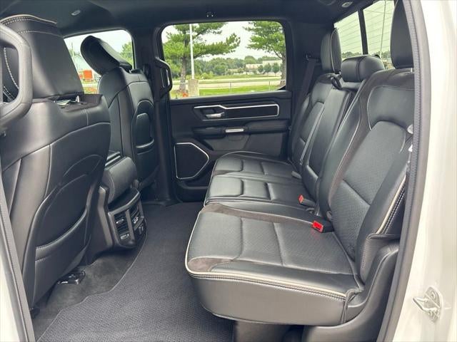 2023 RAM 1500 Laramie Crew Cab 4x4 5'7' Box