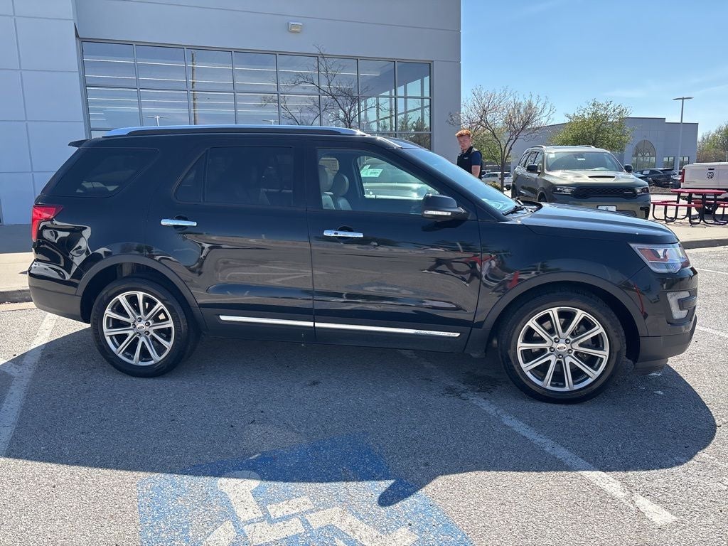 2017 Ford Explorer Limited