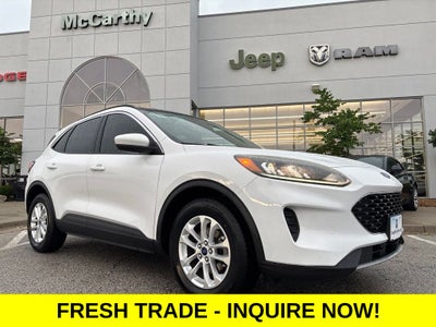 2020 Ford Escape SE