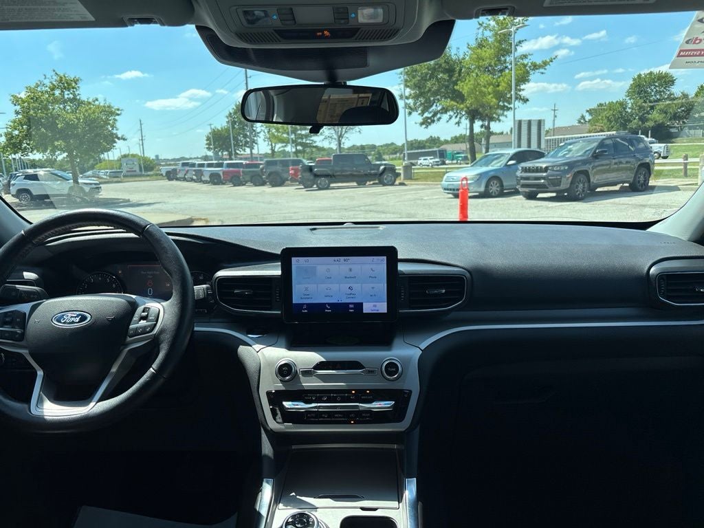 2024 Ford Explorer XLT