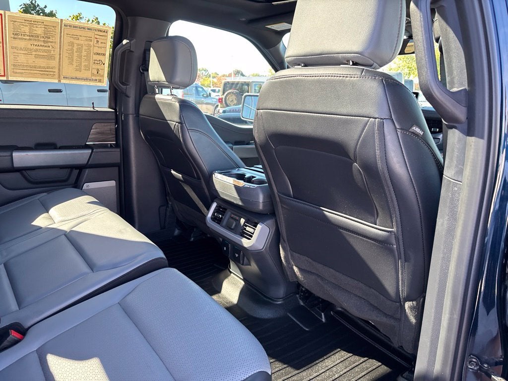 2024 Ford F-150 Lightning LARIAT