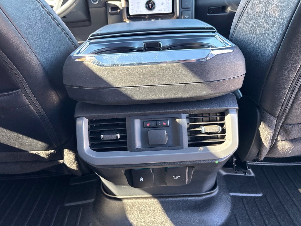 2024 Ford F-150 Lightning LARIAT