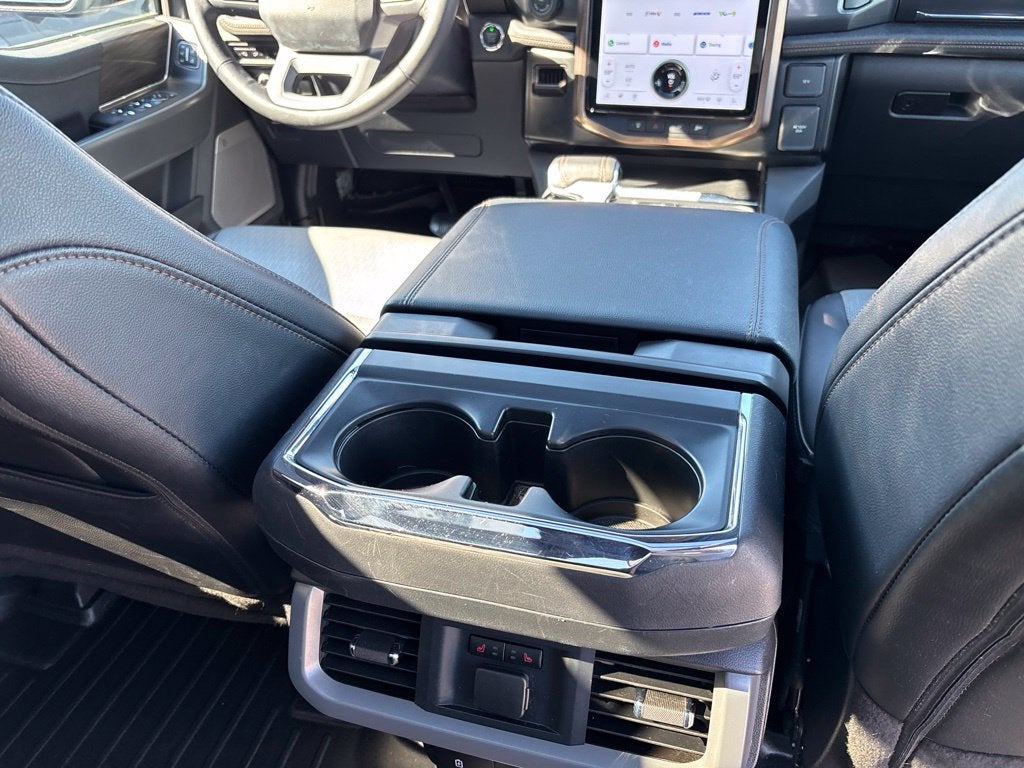 2024 Ford F-150 Lightning LARIAT