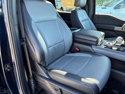 2024 Ford F-150 Lightning LARIAT