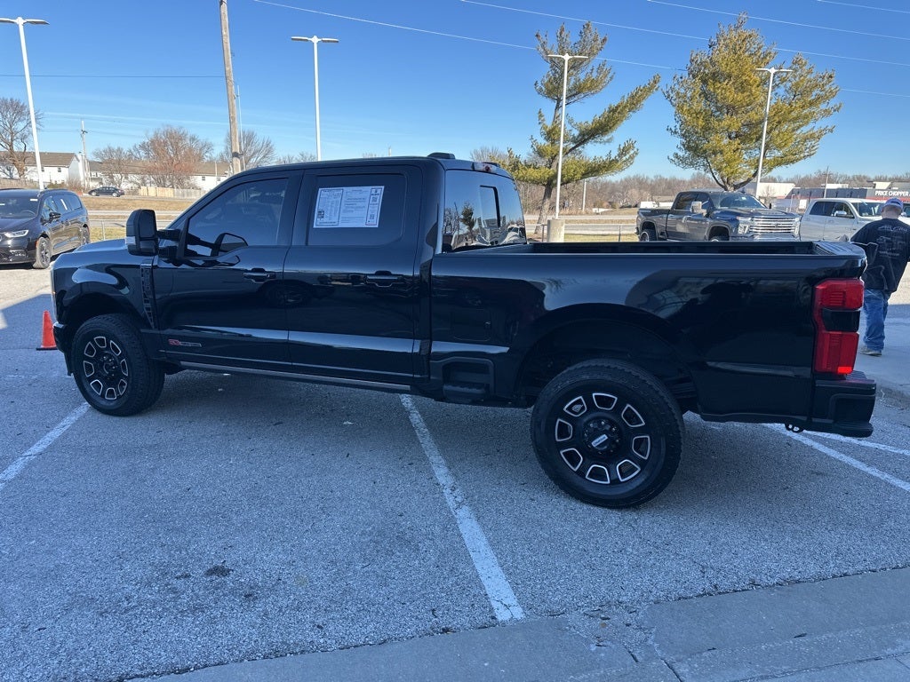 2025 Ford F-350SD Platinum