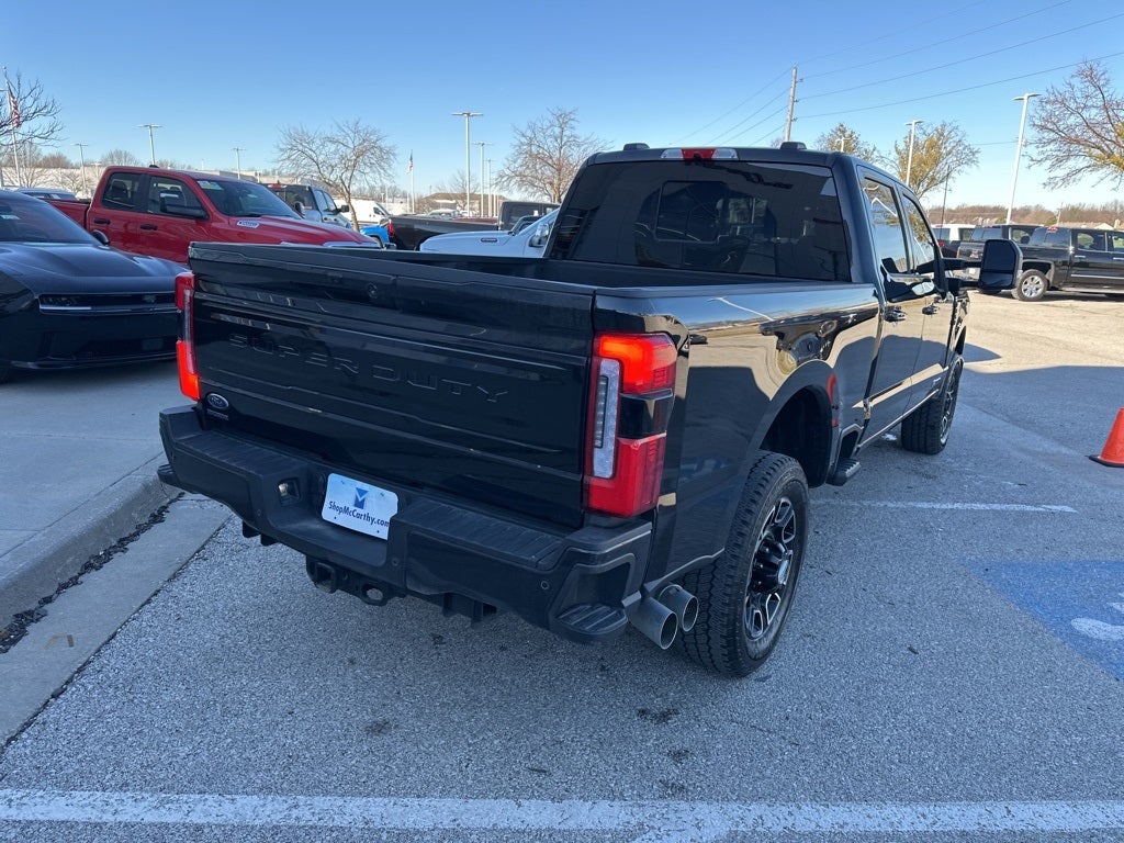 2025 Ford F-350SD Platinum