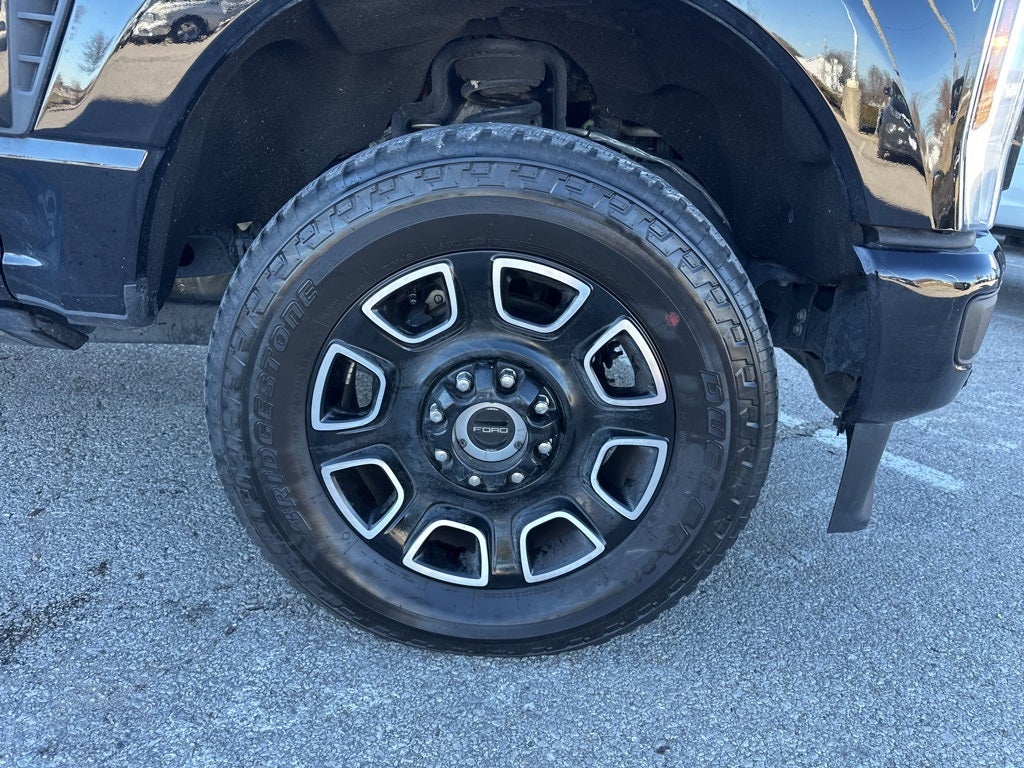 2025 Ford F-350SD Platinum