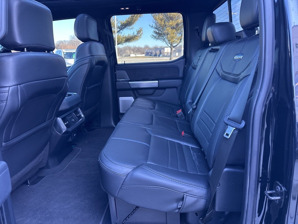 2025 Ford F-350SD Platinum