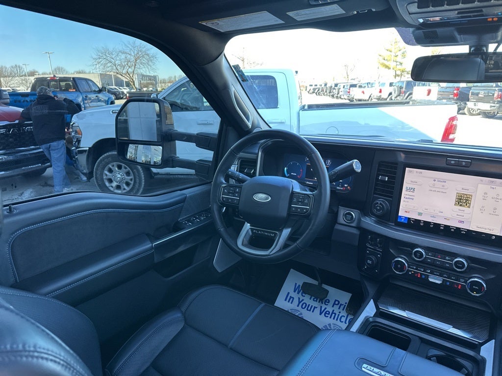 2025 Ford F-350SD Platinum