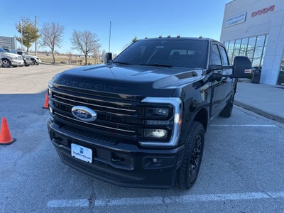 2025 Ford F-350SD Platinum