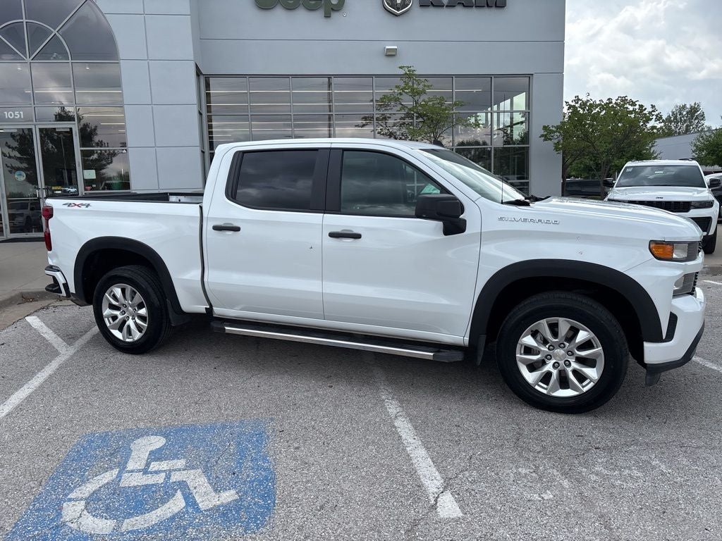 2021 Chevrolet Silverado 1500 Custom