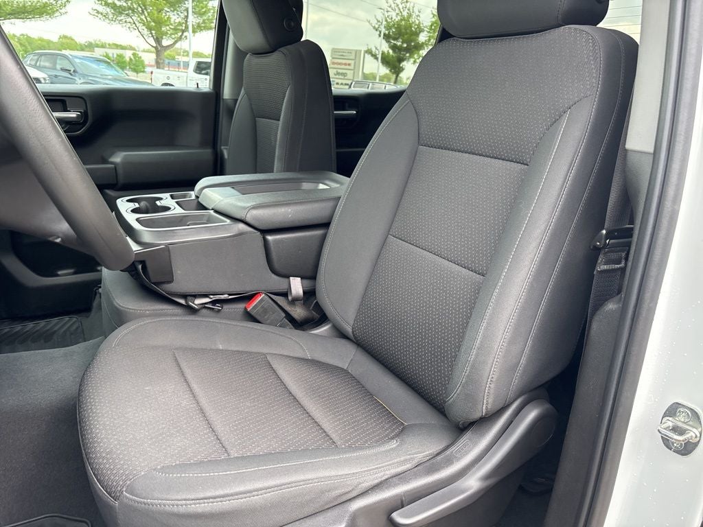 2021 Chevrolet Silverado 1500 Custom