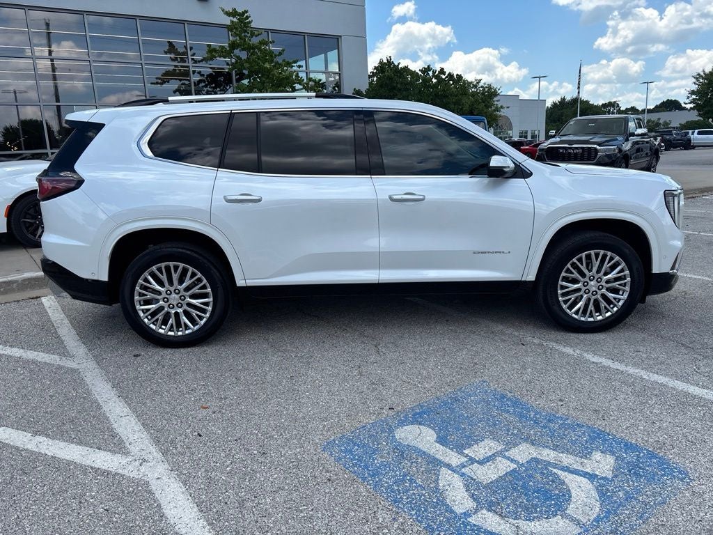 2024 GMC Acadia Denali