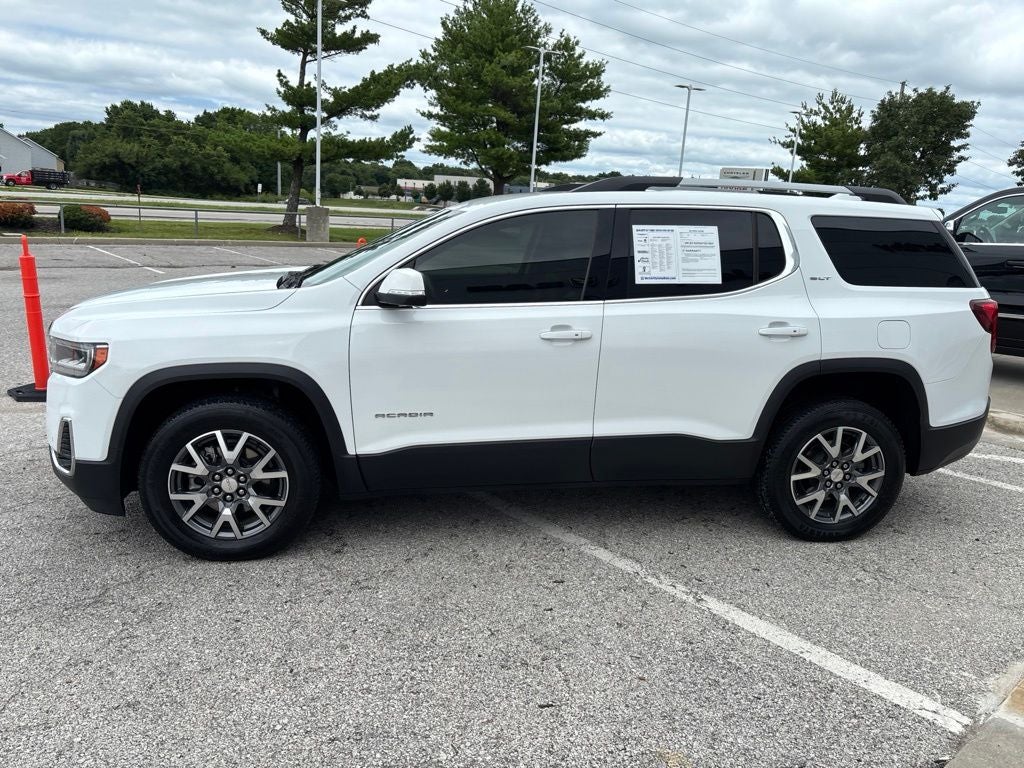 2023 GMC Acadia FWD SLT