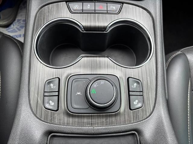 2023 GMC Acadia FWD SLT