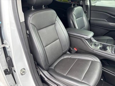 2023 GMC Acadia FWD SLT