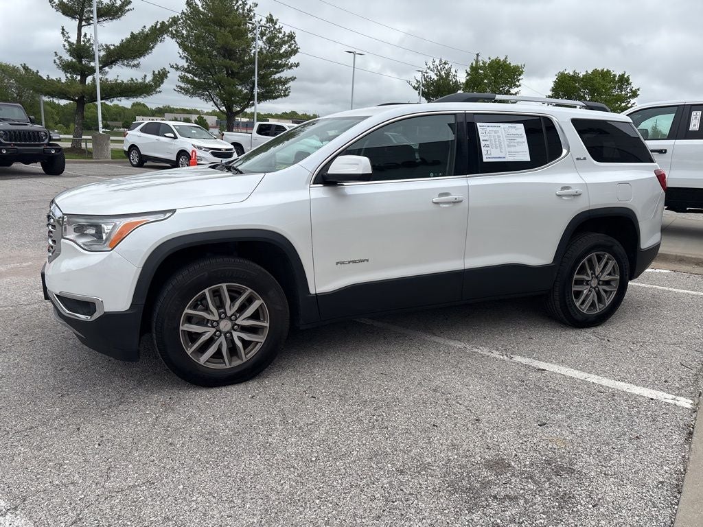2019 GMC Acadia SLE-2