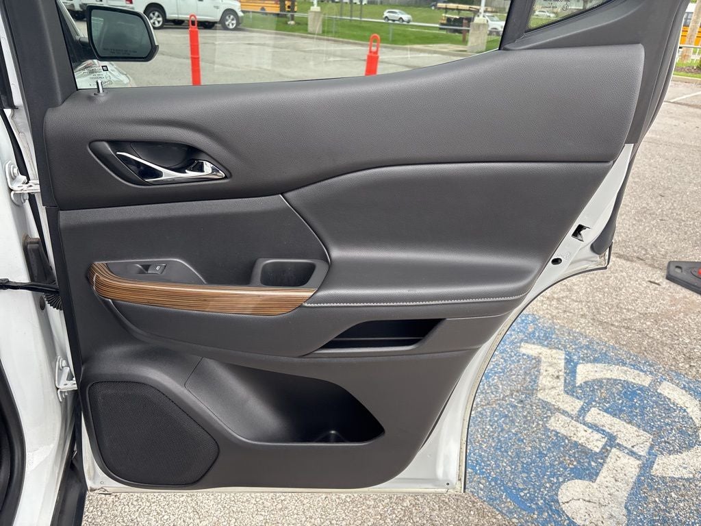 2019 GMC Acadia SLE-2