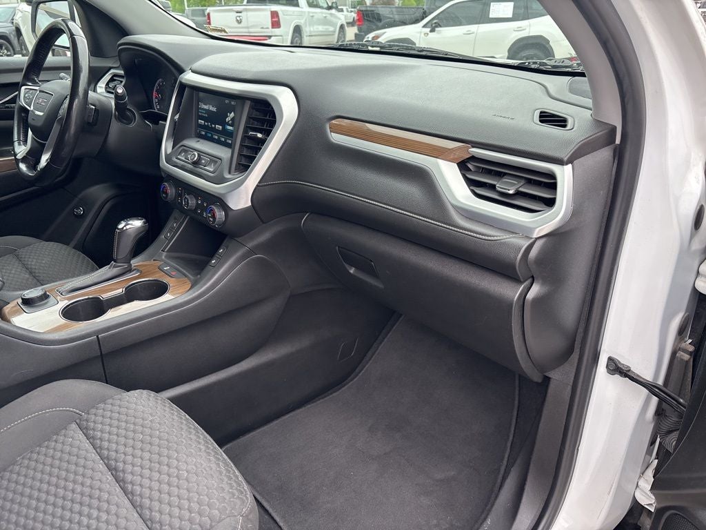 2019 GMC Acadia SLE-2