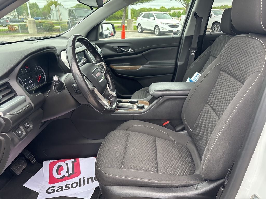 2019 GMC Acadia SLE-2