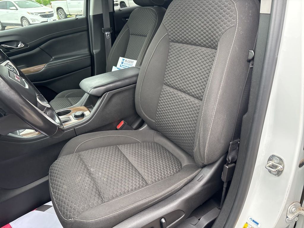 2019 GMC Acadia SLE-2