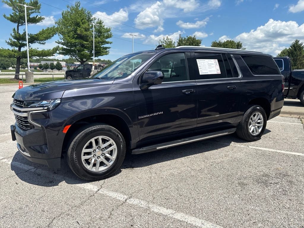 2024 Chevrolet Suburban LT