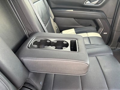 2024 Chevrolet Suburban LT