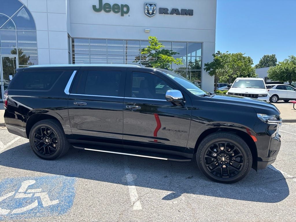 2022 Chevrolet Suburban Premier