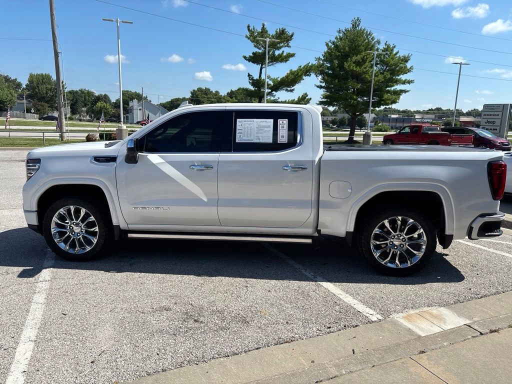 2023 GMC Sierra 1500 4WD Crew Cab Short Box Denali