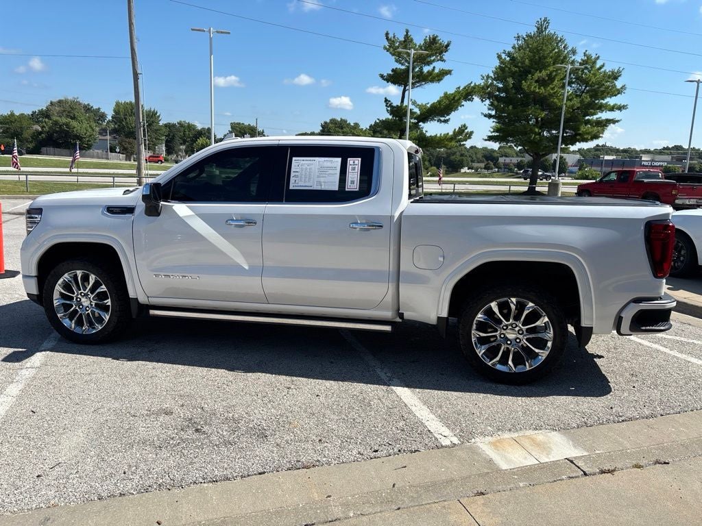2023 GMC Sierra 1500 4WD Crew Cab Short Box Denali