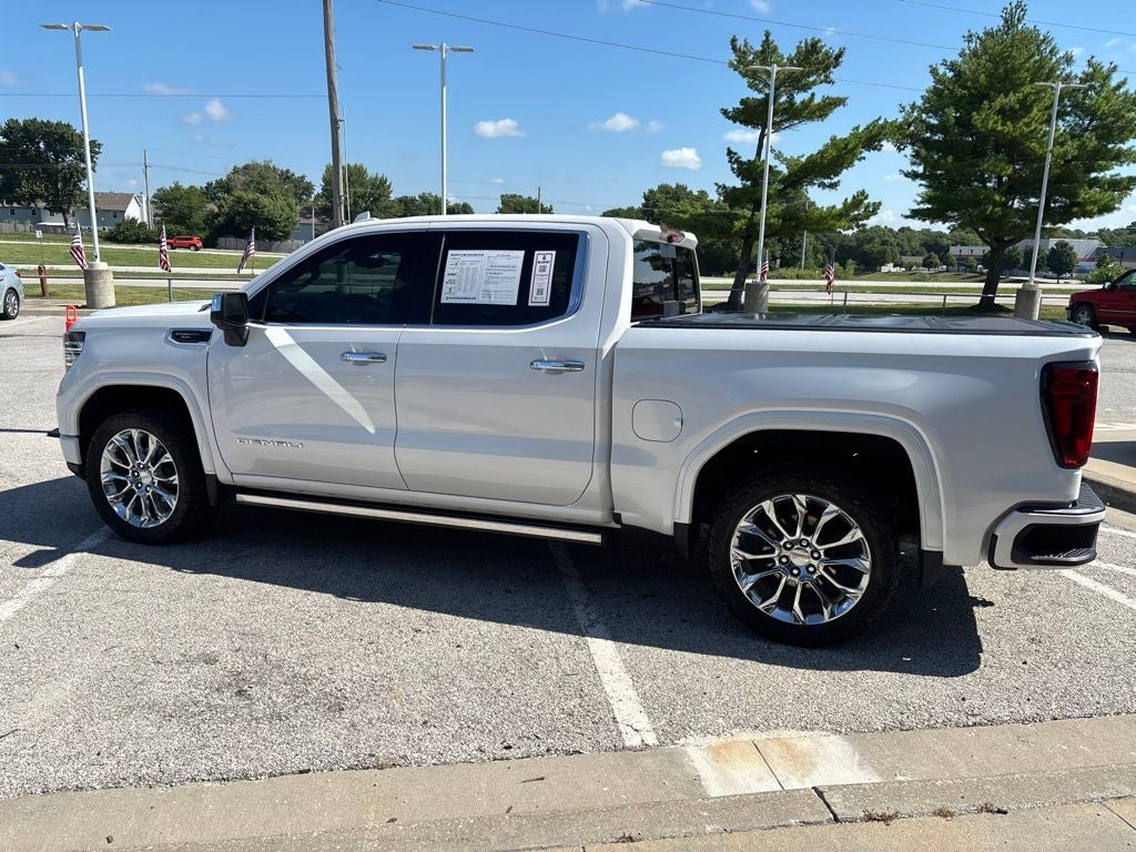 2023 GMC Sierra 1500 4WD Crew Cab Short Box Denali