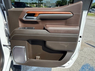 2023 GMC Sierra 1500 4WD Crew Cab Short Box Denali