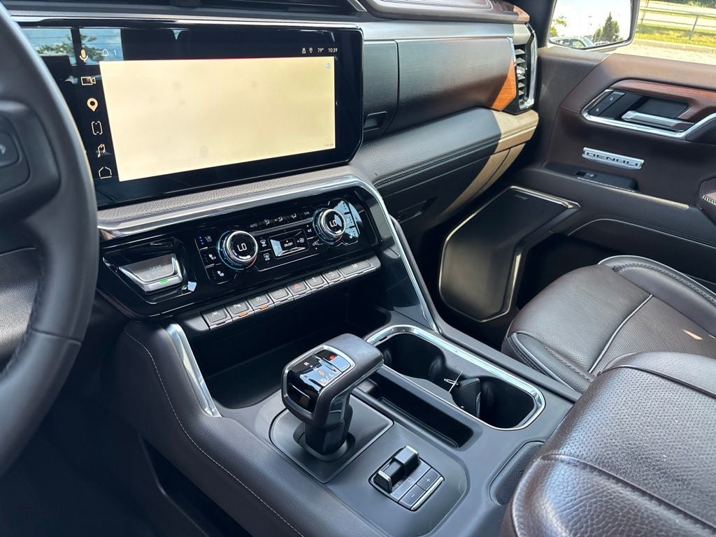 2023 GMC Sierra 1500 4WD Crew Cab Short Box Denali