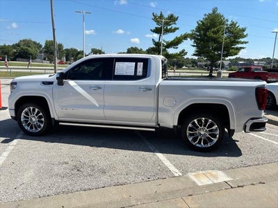 2023 GMC Sierra 1500 4WD Crew Cab Short Box Denali