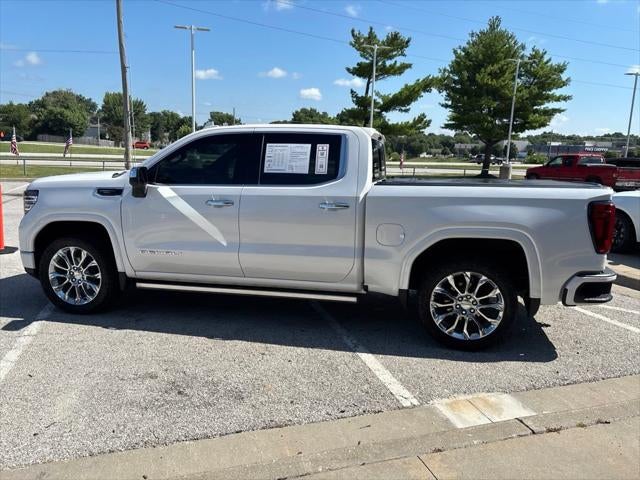 2023 GMC Sierra 1500 4WD Crew Cab Short Box Denali