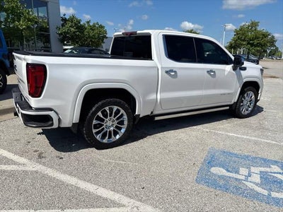 2023 GMC Sierra 1500 4WD Crew Cab Short Box Denali