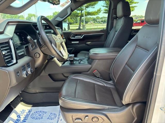 2023 GMC Sierra 1500 4WD Crew Cab Short Box Denali
