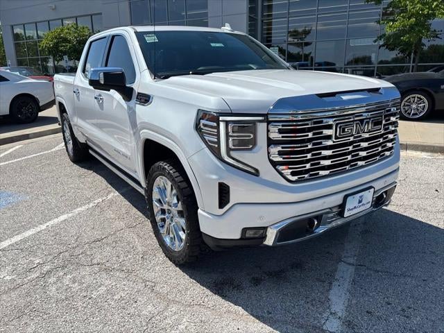 2023 GMC Sierra 1500 4WD Crew Cab Short Box Denali